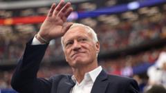 cover-8710-1784073661jpg - 實發體育 Older man in a dark suit waving to a crowd at a stadium rally or campaign event.